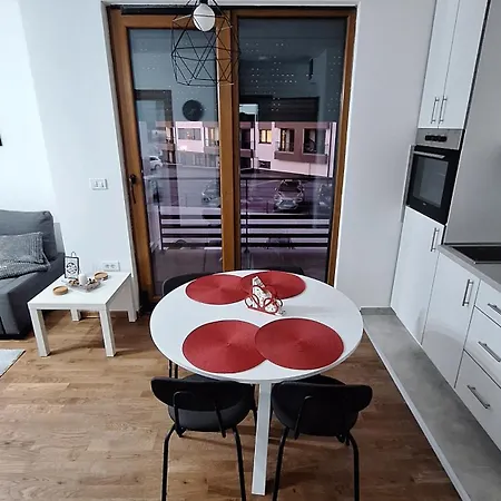 Apartment Lena A13 *